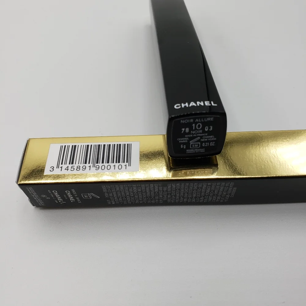 CHANEL Noir Allure Black Mascara in 10 Noir
